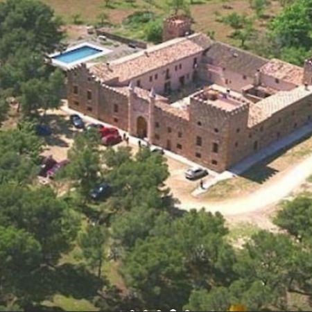 Castillo Con Piscina En Plena Sierra Calderona Segorbe Zewnętrze zdjęcie