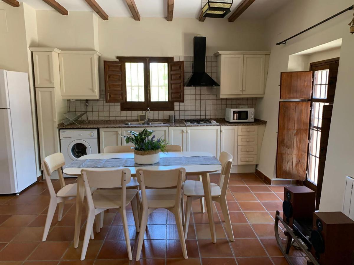 Castillo Con Piscina En Plena Sierra Calderona Segorbe Zewnętrze zdjęcie
